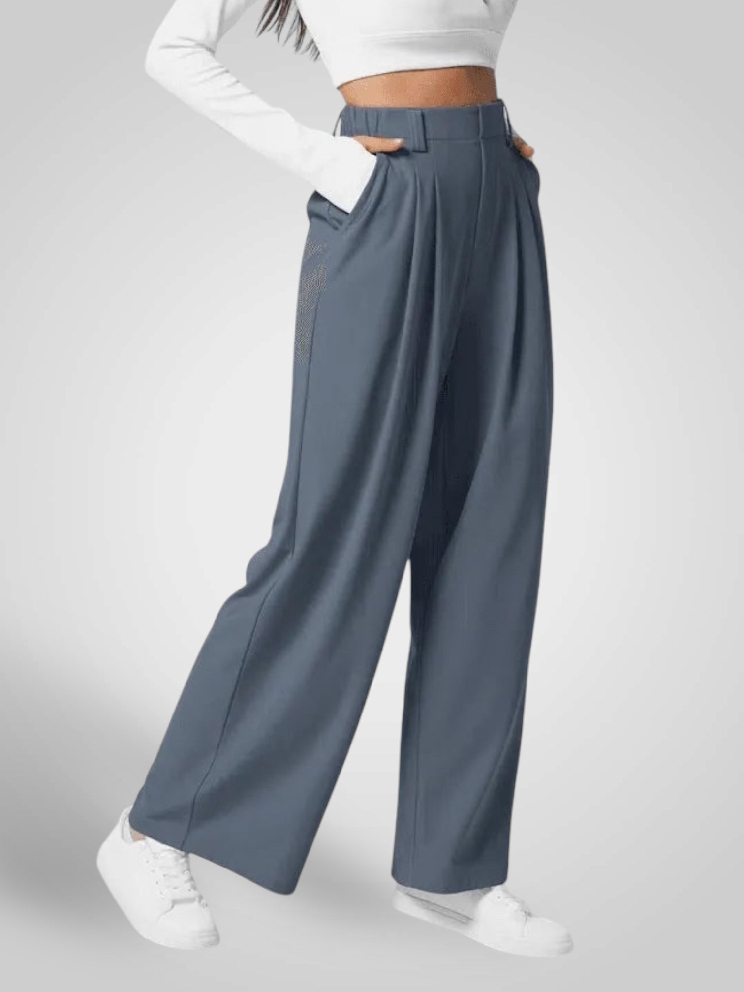 Luma | Women's Wide-Leg Trousers - High Waist Pleated Design