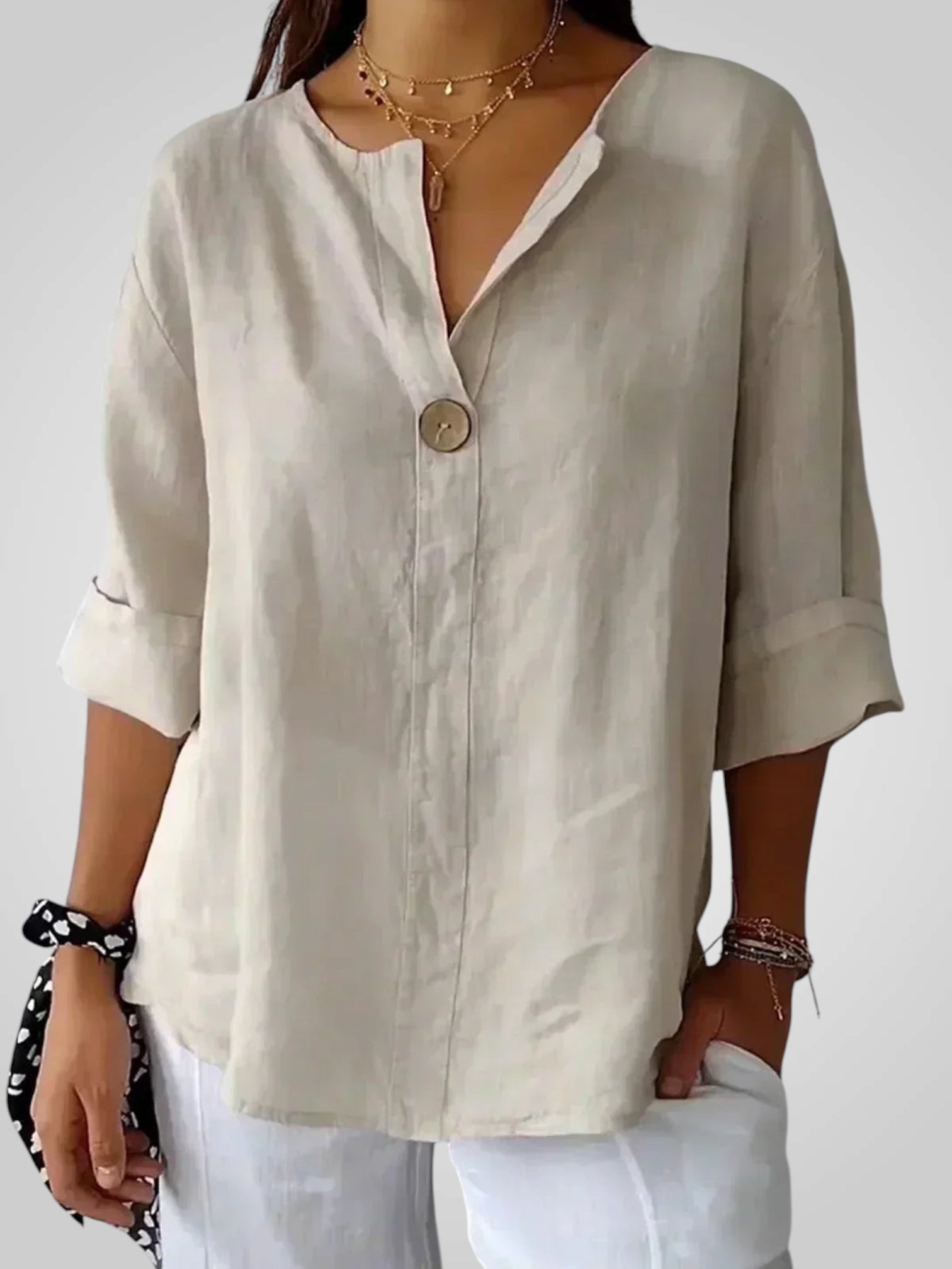 Sabrine | Relaxed V-Neck Blouse